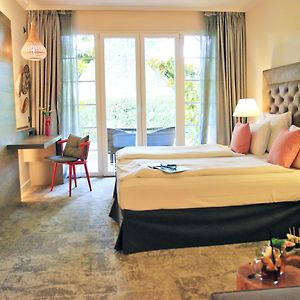 Zimmer mit zwei Einzelbetten